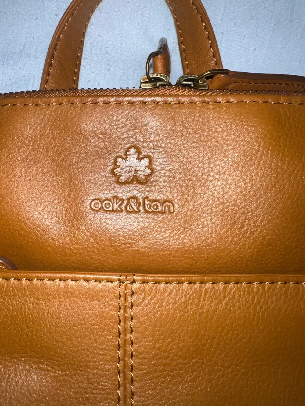 Oak and Tan minimal tan